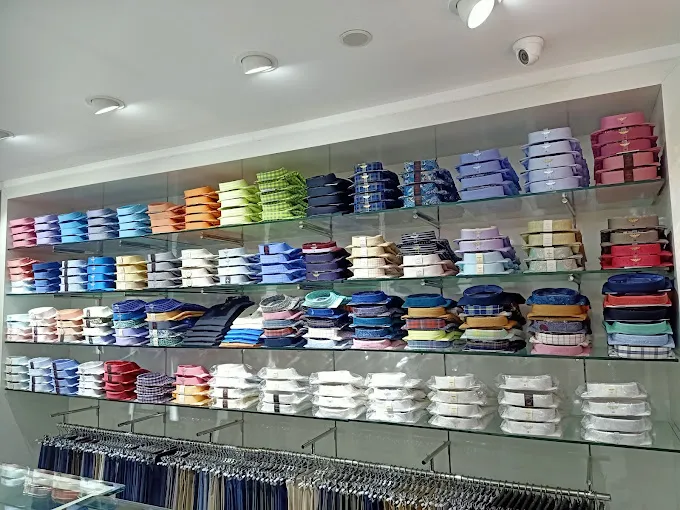 The Raymond Shop